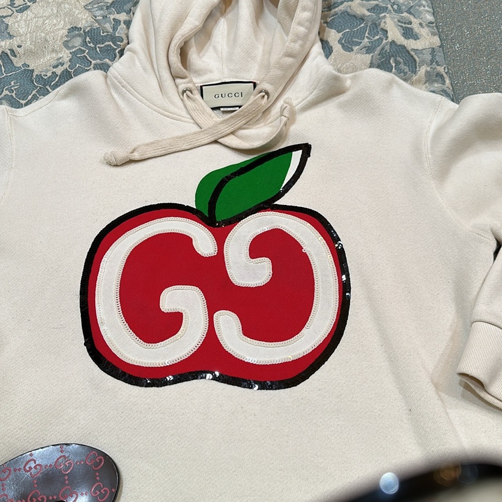 Gucci sweater dress/hoodie - Picture 2 of 9